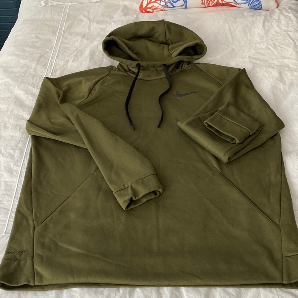 Men’s Nike Dri Fit fleece hoodie-xl